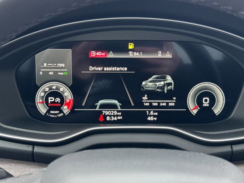 Used 2021 Audi Q5 Prestige w/ Prestige Package image 24