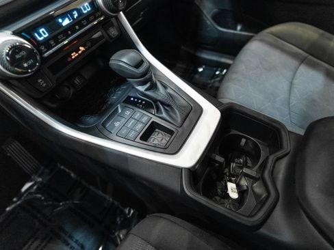 Certified 2025 Toyota RAV4 XLE AWD/4WD image 23