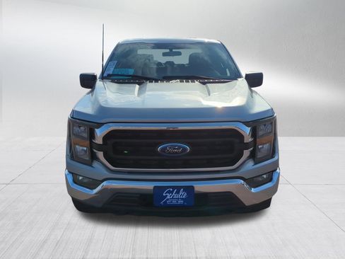 Used 2023 Ford F150 XLT image 2