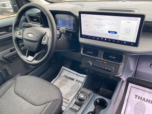 New 2025 Ford Maverick XLT w/ XLT Luxury Package image 24