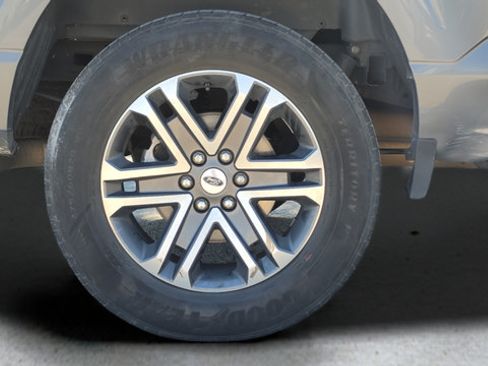 Used 2021 Ford F150 XL w/ STX Appearance Package RWD image 18