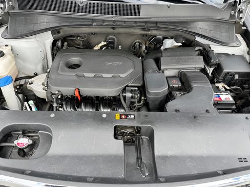 Used 2017 Kia Sorento FWD image 11