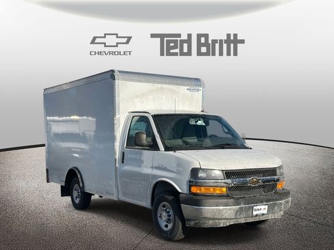 New 2025 Chevrolet Express 3500 w/ Power Convenience Package image 3