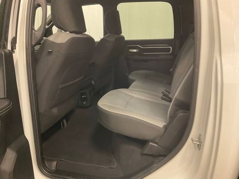 Used 2024 RAM 2500 Big Horn image 33