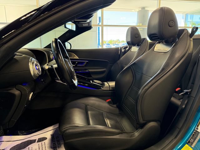 Used 2022 Mercedes-Benz SL 63 AMG 4MATIC w/ Driver Assistance Package image 21