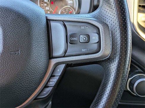 Used 2024 RAM 2500 Tradesman w/ Chrome Appearance Group image 25