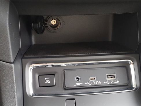 New 2026 Subaru Ascent Limited image 11