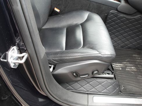 Used 2019 Volvo XC90 T6 Momentum w/ Advanced Package image 12