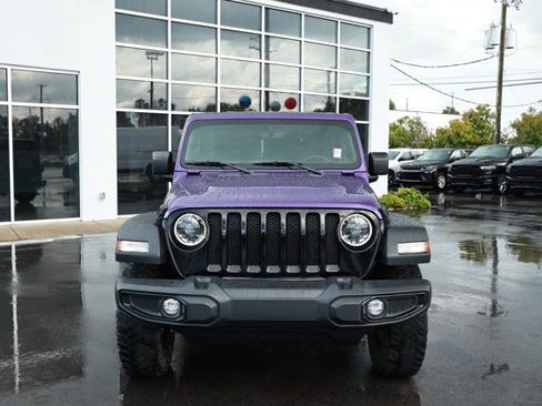 Used 2023 Jeep Wrangler Sport AWD/4WD image 2