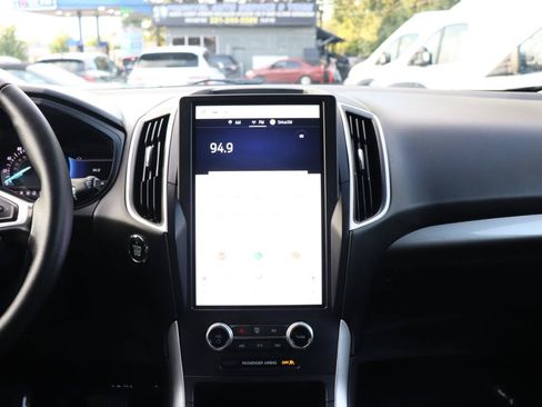 Used 2024 Ford Edge SEL AWD/4WD image 19
