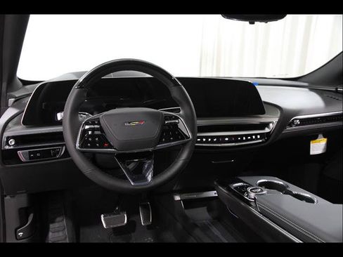 New 2026 Cadillac Lyriq V AWD/4WD image 7