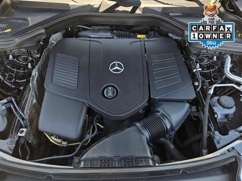 Used 2024 Mercedes-Benz GLC 300 w/ AMG Line image 32