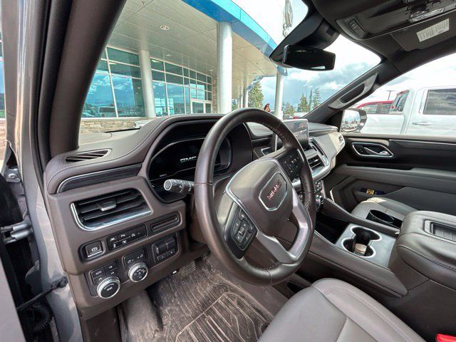 Used 2023 GMC Yukon XL SLT w/ SLT Luxury Package AWD/4WD image 20