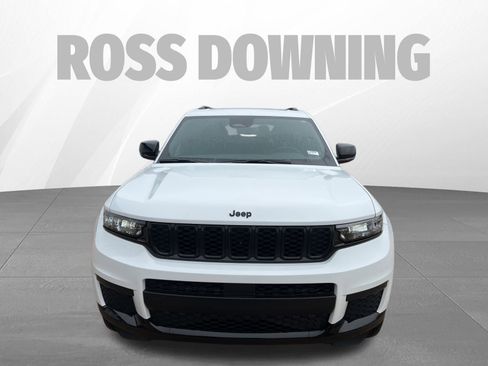 Used 2024 Jeep Grand Cherokee L Altitude image 2