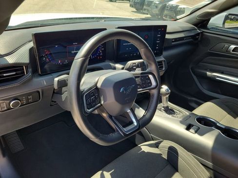 Used 2024 Ford Mustang GT RWD image 16