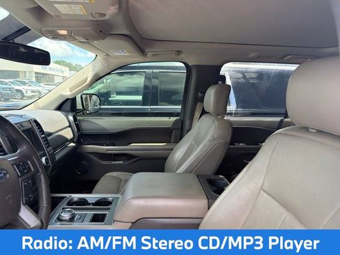 Used 2018 Ford Expedition Max XLT w/ Equipment Group 202A RWD image 8