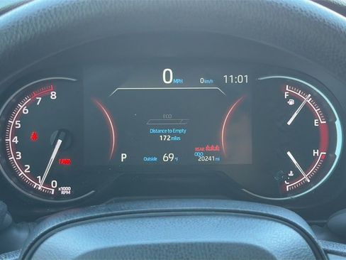 Used 2024 Toyota RAV4 LE image 17