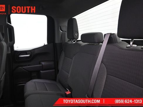 Used 2022 Chevrolet Silverado 1500 Custom AWD/4WD image 25