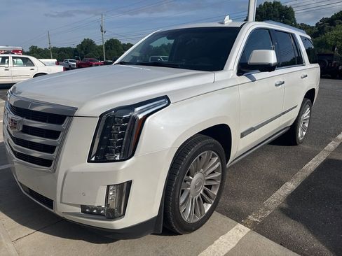 Used 2016 Cadillac Escalade Premium AWD/4WD image 1