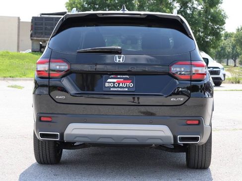 Used 2024 Honda Pilot Elite image 10