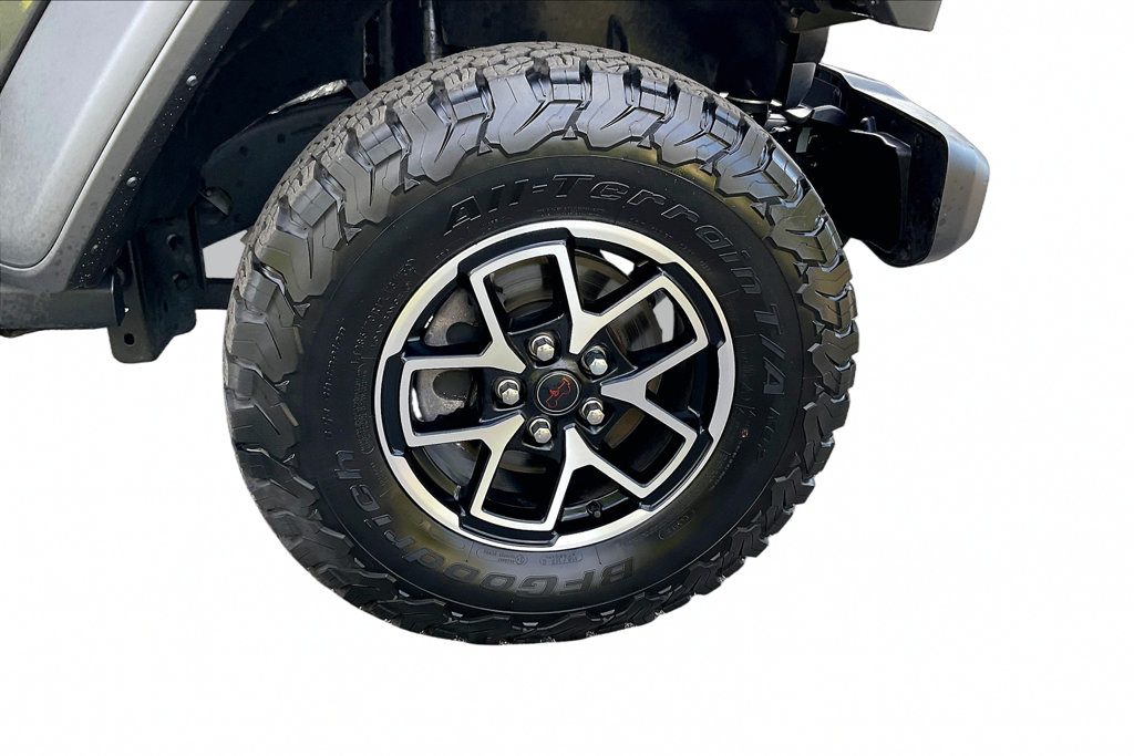 Used 2025 Jeep Wrangler Unlimited Rubicon w/ Convenience Group AWD/4WD image 32