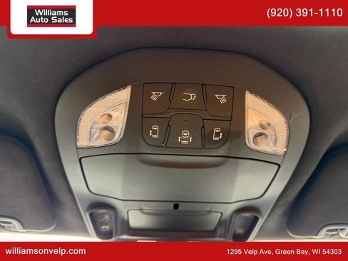 Used 2022 Chrysler Pacifica Pinnacle AWD/4WD image 23