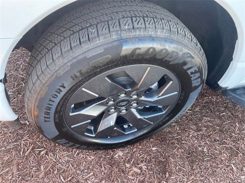 Used 2025 Ford F150 Lightning Flash image 6