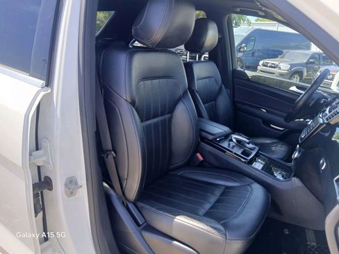 Used 2018 Mercedes-Benz GLE 350 w/ Premium 1 Package image 19