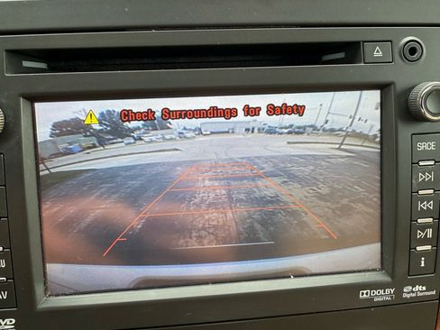 Used 2013 Chevrolet Tahoe LTZ image 18