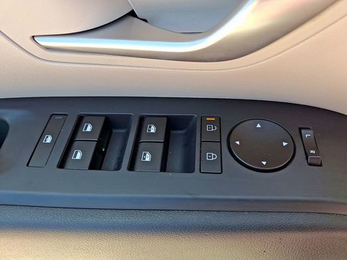 Used 2025 Hyundai Tucson SEL FWD image 25