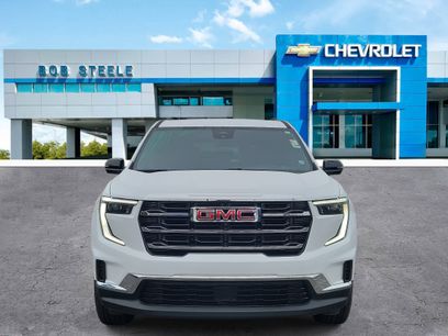 Used 2025 GMC Acadia Elevation