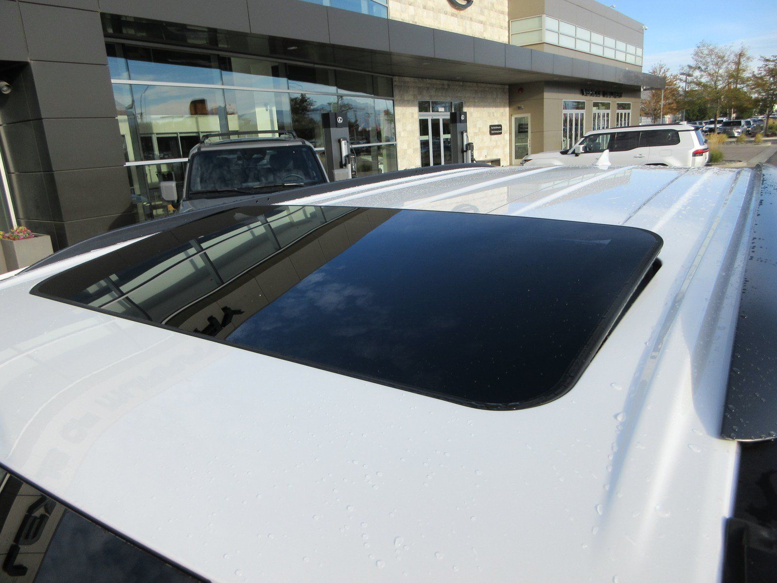 Used 2024 Lexus LX 600 4WD w/ Appearance Package image 16
