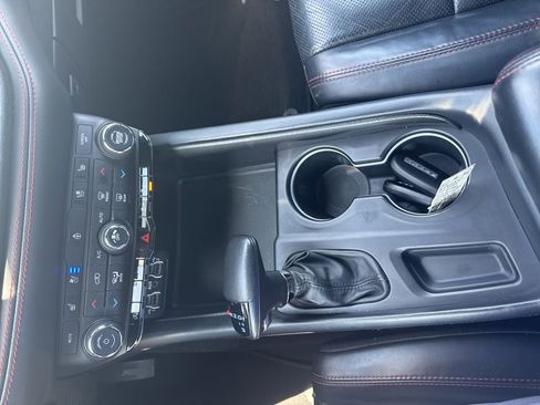 Used 2024 Dodge Durango GT RWD image 34