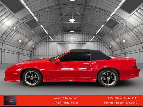 Used 1991 Chevrolet Camaro Z28 RWD image 1