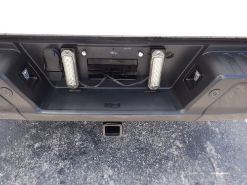 Used 2023 Ford F150 XL RWD image 5