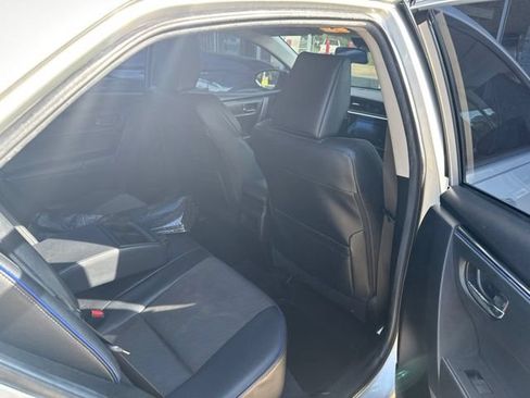 Used 2019 Toyota Corolla SE FWD image 19