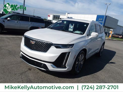 Used 2020 Cadillac XT6 Premium Luxury image 3