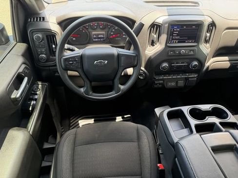 Used 2026 Chevrolet Silverado 2500 Custom w/ Custom Value Package AWD/4WD image 18