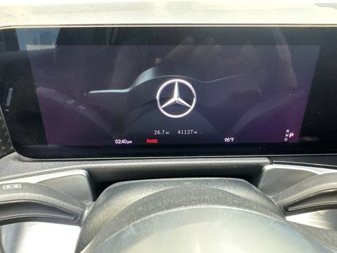 Used 2025 Mercedes-Benz GLB 250 4MATIC image 57