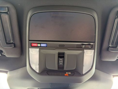 Used 2026 Subaru Forester Sport image 37