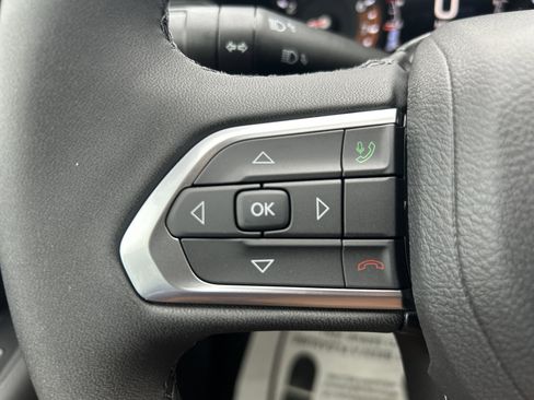 New 2026 Jeep Compass Latitude image 17