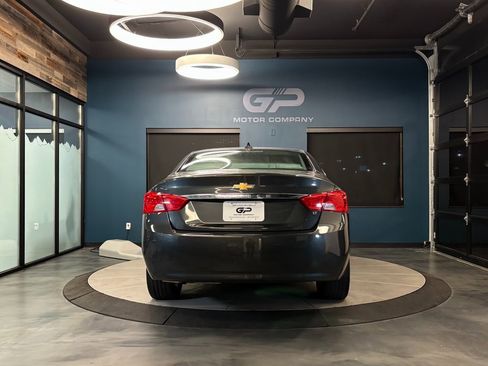 Used 2018 Chevrolet Impala LT image 4