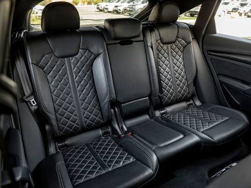 Used 2023 Audi SQ5 Prestige w/ Prestige Package AWD/4WD image 29