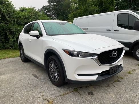 Used 2017 MAZDA CX-5 Touring FWD image 2
