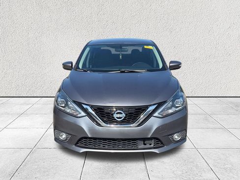 Used 2019 Nissan Sentra SR FWD image 8