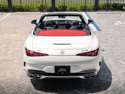 Used 2023 Mercedes-Benz SL 55 AMG 4MATIC image 5