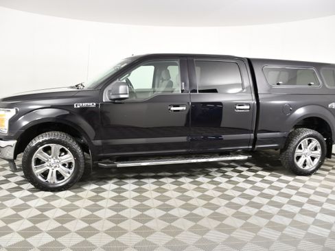 Used 2019 Ford F150 XLT w/ Equipment Group 302A Luxury AWD/4WD image 9
