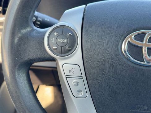 Used 2012 Toyota Prius C Three image 21