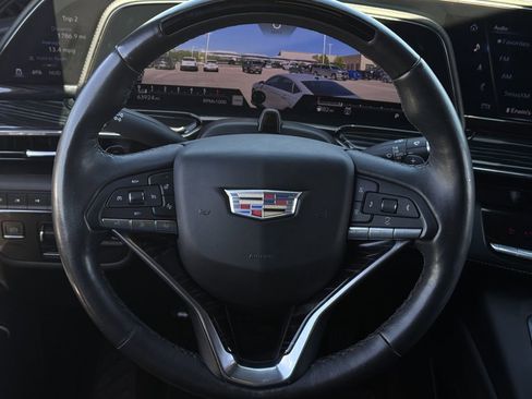 Used 2022 Cadillac Escalade ESV Sport w/ Touring Package image 13