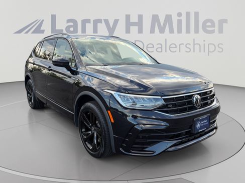Certified 2023 Volkswagen Tiguan SE R-Line AWD/4WD image 7